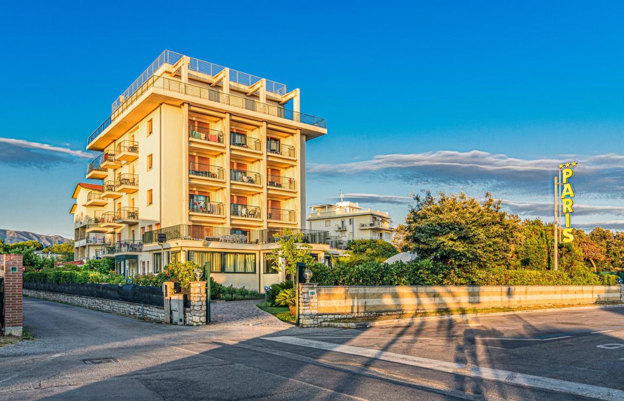 Hotel Paris ليدو دي كامايوري المظهر الخارجي الصورة