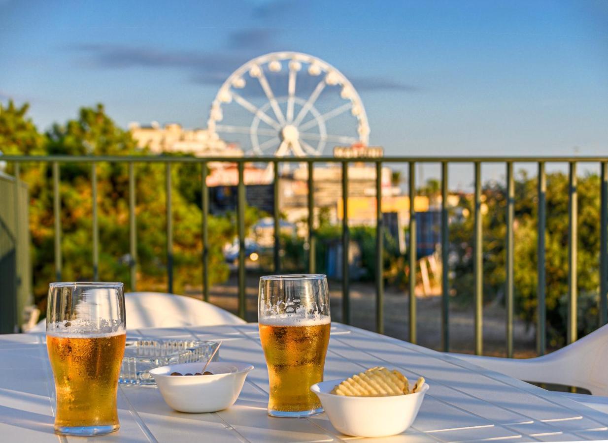 Hotel Paris ليدو دي كامايوري المظهر الخارجي الصورة